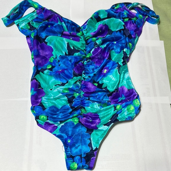 LE COVE Cove Blue and Purple One Piece Swimsuit with Sweetheart Neckline - Picture 1 of 5